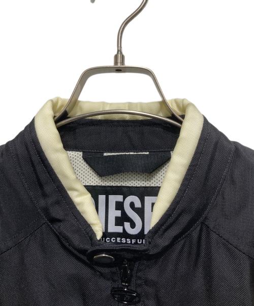 DIESEL（ディーゼル）DIESEL (ディーゼル) J-BLINK-A JACKET ブラック×ホワイト サイズ:46の古着・服飾アイテム