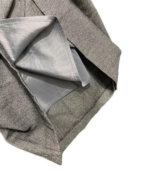 SOEJU（ソージュ）SOEJU (ソージュ) ヘリンボーンタックワイドスカート グレー サイズ:Mの古着・服飾アイテム