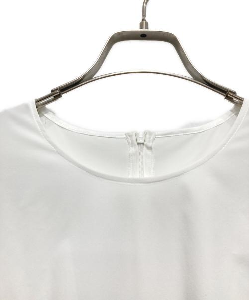 LE PHIL（ル フィル）LE PHIL (ル フィル) SOLOTEX ブロードフレアブラウス ホワイト サイズ:Free 未使用品の古着・服飾アイテム