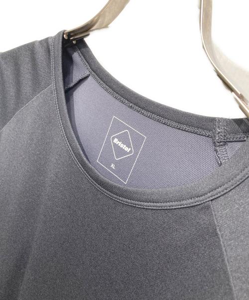 F.C.R.B.（エフシーレアルブリストル）F.C.R.B. (エフシーレアルブリストル) POLARTEC POWER DRY TRAINING TOP & SHORTS チャコールグレー サイズ:XLの古着・服飾アイテム