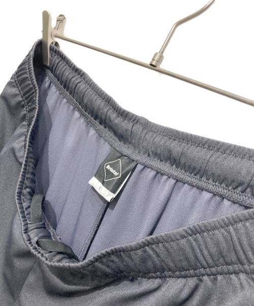 F.C.R.B.（エフシーレアルブリストル）F.C.R.B. (エフシーレアルブリストル) POLARTEC POWER DRY TRAINING TOP & SHORTS チャコールグレー サイズ:XLの古着・服飾アイテム