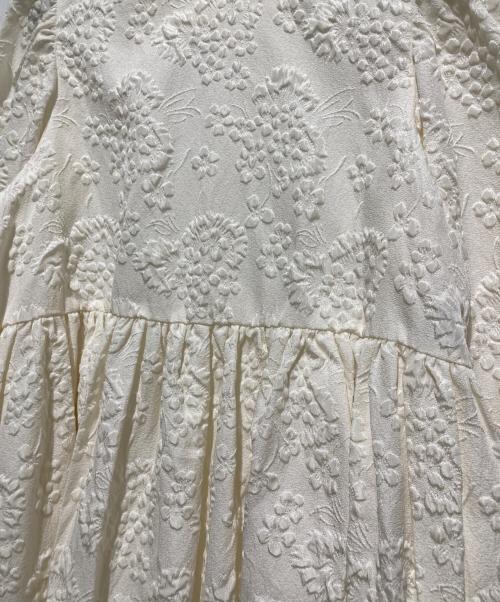 OHGA（オオガ）OHGA (オオガ) ジャガードペプラムギャザーブラウス ホワイト サイズ:FREEの古着・服飾アイテム