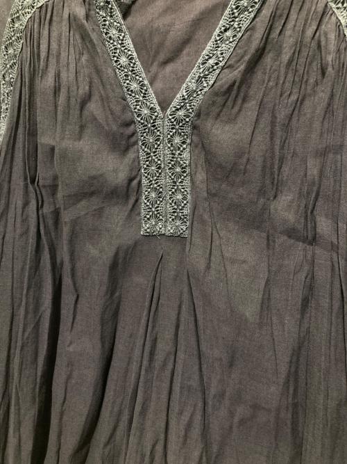 TORRAZZO DONNA（トラッゾドンナ）TORRAZZO DONNA (トラッゾドンナ) リネン混ワンピース ブラック サイズ:FREEの古着・服飾アイテム