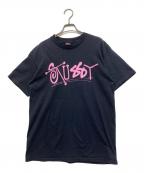 stussyステューシー）の古着「ロゴTシャツ」｜ブラック