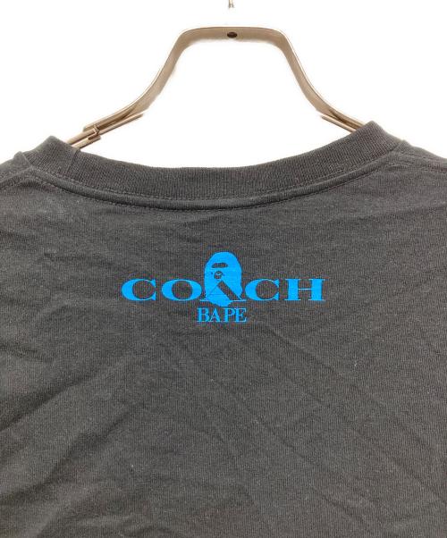 COACH（コーチ）COACH (コーチ) A BATHING APE (アベイシングエイプ) コラボTシャツ/プリントTシャツ ブラック サイズ:Lの古着・服飾アイテム