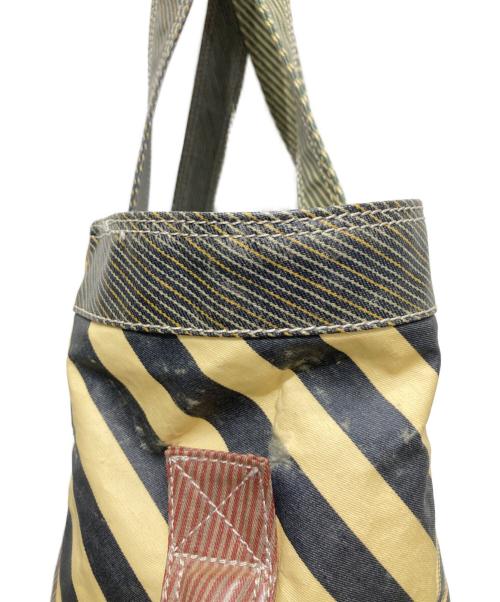 Vivienne Westwood（ヴィヴィアンウエストウッド）Vivienne Westwood (ヴィヴィアンウエストウッド) ストライプ切替トートバッグ ベージュの古着・服飾アイテム