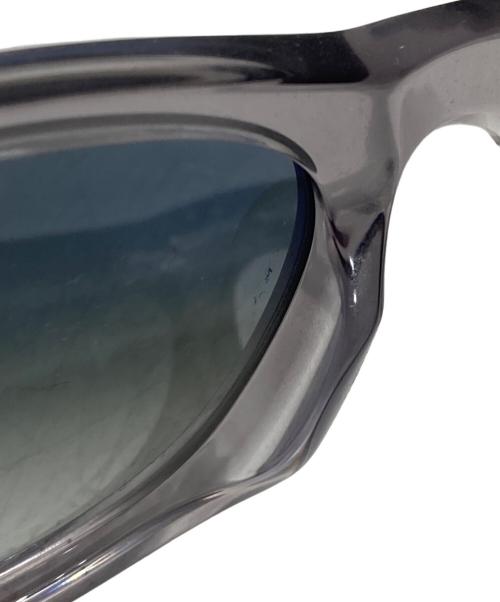 RAY-BAN（レイバン）RAY-BAN (レイバン) MEGA WAYFARER II グレー サイズ:55□21-145の古着・服飾アイテム