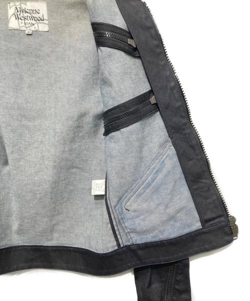 Vivienne Westwood man（ヴィヴィアン ウェストウッド マン）Vivienne Westwood man (ヴィヴィアン ウェストウッド マン) ユニオンジャックジップコーティングデニムジャケット ブラック サイズ:44の古着・服飾アイテム