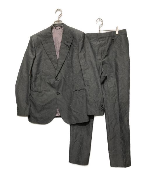 LOUIS VUITTON（ルイ ヴィトン）LOUIS VUITTON (ルイ ヴィトン) モノグラム エンボス セットアップ グレー サイズ:52の古着・服飾アイテム