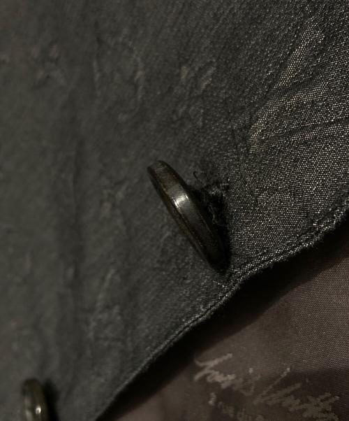 LOUIS VUITTON（ルイ ヴィトン）LOUIS VUITTON (ルイ ヴィトン) モノグラム エンボス セットアップ グレー サイズ:52の古着・服飾アイテム