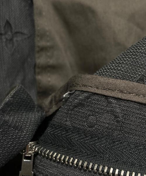 LOUIS VUITTON（ルイ ヴィトン）LOUIS VUITTON (ルイ ヴィトン) モノグラム エンボス セットアップ グレー サイズ:52の古着・服飾アイテム