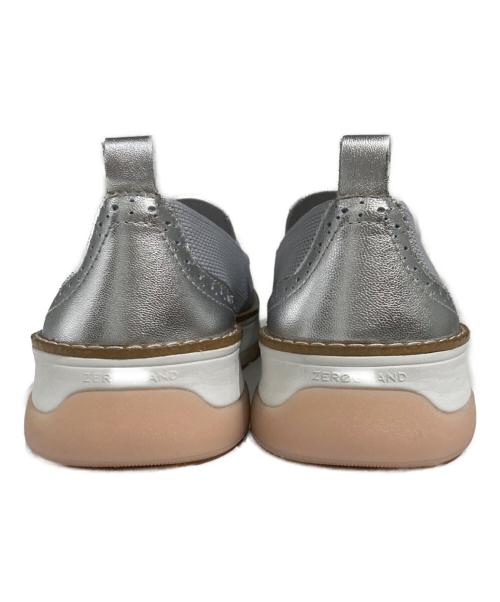 COLE HAAN（コールハーン）COLE HAAN (コールハーン) ゼログランド レラ スティッチライト ベネチアン グレー×ベージュ サイズ:不明の古着・服飾アイテム