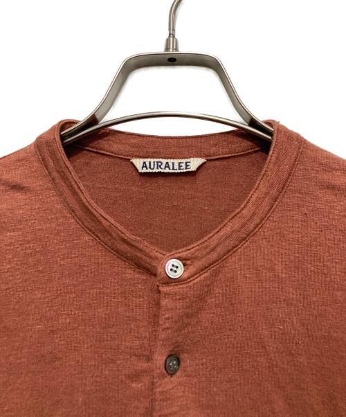 AURALEE（オーラリー）AURALEE (オーラリー) ストレッチ リネン ジャージーヘンリーネックカットソー ブラウン サイズ:3の古着・服飾アイテム