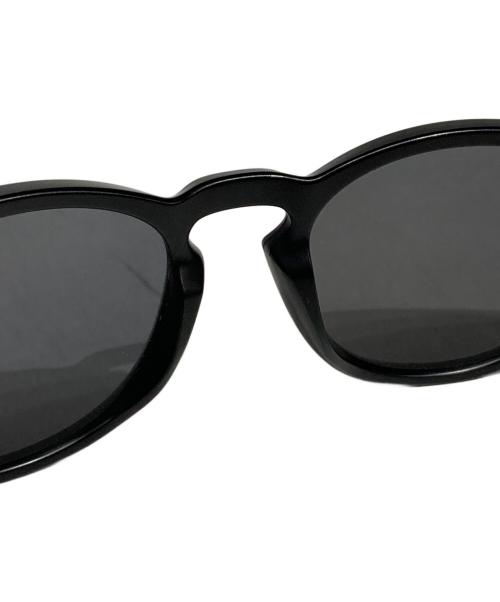 OAKLEY（オークリー）OAKLEY (オークリー) LATCHマットブラック24k  サングラス レッド×ブラック サイズ:53□21の古着・服飾アイテム