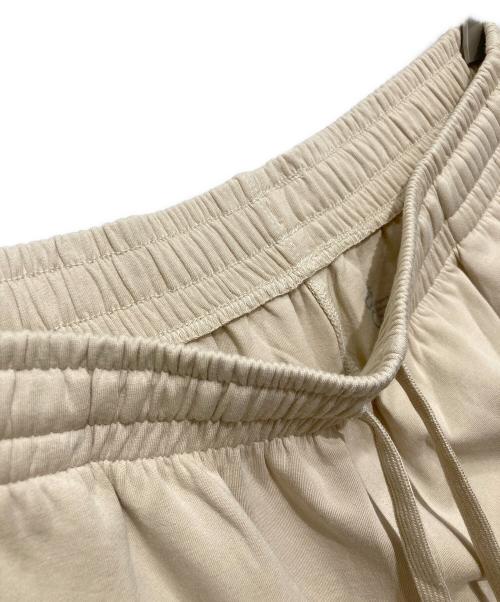 BOODY（ブーディ）BOODY (ブーディ) クルーネックスウェットセットアップ ベージュ サイズ:Sの古着・服飾アイテム