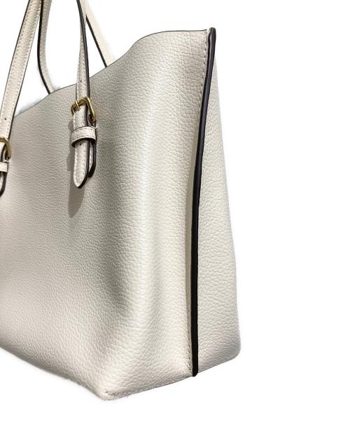 COACH（コーチ）COACH (コーチ) モリー トート 25 ホワイトの古着・服飾アイテム
