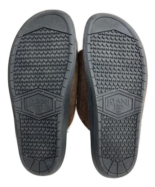 ISLAND SLIPPER（アイランドスリッパ）ISLAND SLIPPER (アイランドスリッパ) スエード シャワーサンダル ブラウン サイズ:10の古着・服飾アイテム