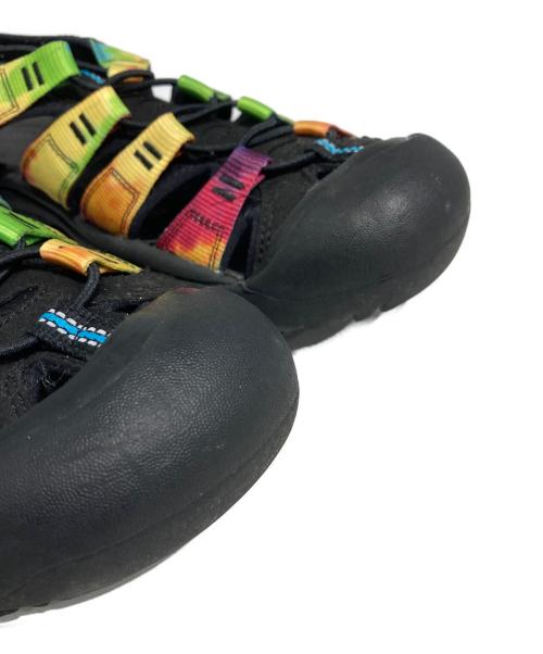 KEEN（キーン）KEEN (キーン) NEWPORT RETRO ブラック サイズ:28の古着・服飾アイテム