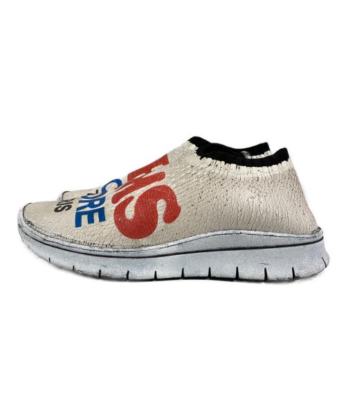 Maison Margiela（メゾンマルジェラ）Maison Margiela (メゾンマルジェラ) ペイント加工ローカットスニーカー ホワイト サイズ:40(25-25.5㎝)の古着・服飾アイテム