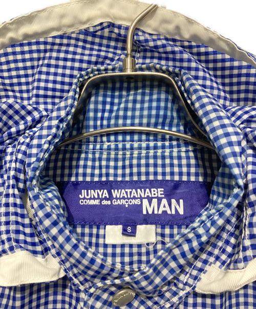 COMME des GARCONS JUNYA WATANABE MAN（コム デ ギャルソン ジュンヤ ワタナベ マン）COMME des GARCONS JUNYA WATANABE MAN (コム デ ギャルソン ジュンヤ ワタナベ マン) チェックジャケット/ナイロンジャケット/ギンガムチェック ブルー×ホワイト サイズ:Sの古着・服飾アイテム