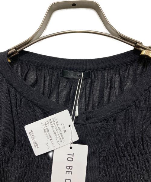 TO BE CHIC（トゥービーシック）TO BE CHIC (トゥービーシック) シャーリングショート ボレロ ブラック サイズ:42 未使用品の古着・服飾アイテム
