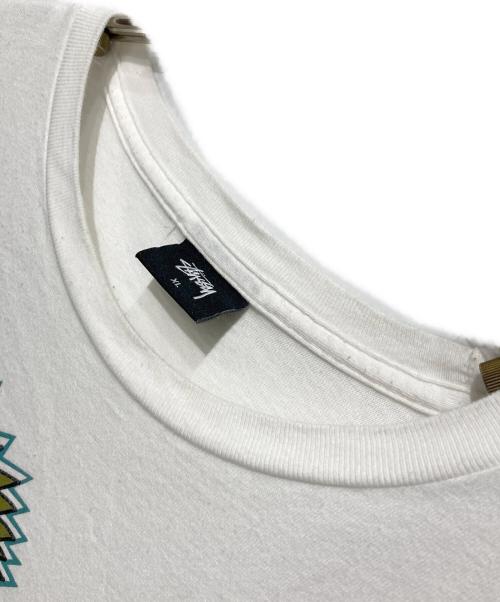 stussy（ステューシー）stussy (ステューシー) ゾウリムシTシャツ ホワイト サイズ:XLの古着・服飾アイテム