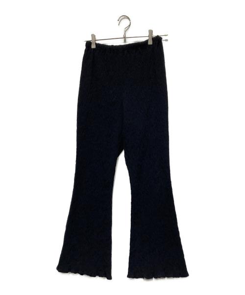 BUNZABURO（ブンザブロウ）BUNZABURO (ブンザブロウ) なみなみ模様のフレアパンツ ブラック サイズ:不明の古着・服飾アイテム