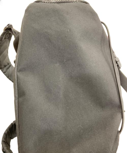 Carhartt WIP（カーハート ワーク イン プログレス）Carhartt WIP (カーハート ワーク イン プログレス) KICK FLIP BACK PACK ブラックの古着・服飾アイテム