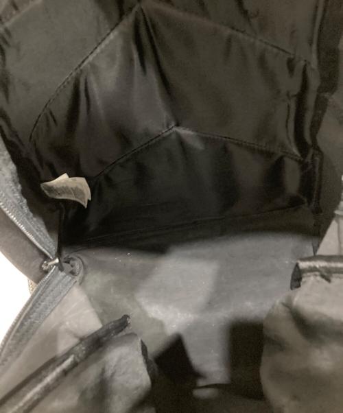 Carhartt WIP（カーハート ワーク イン プログレス）Carhartt WIP (カーハート ワーク イン プログレス) KICK FLIP BACK PACK ブラックの古着・服飾アイテム