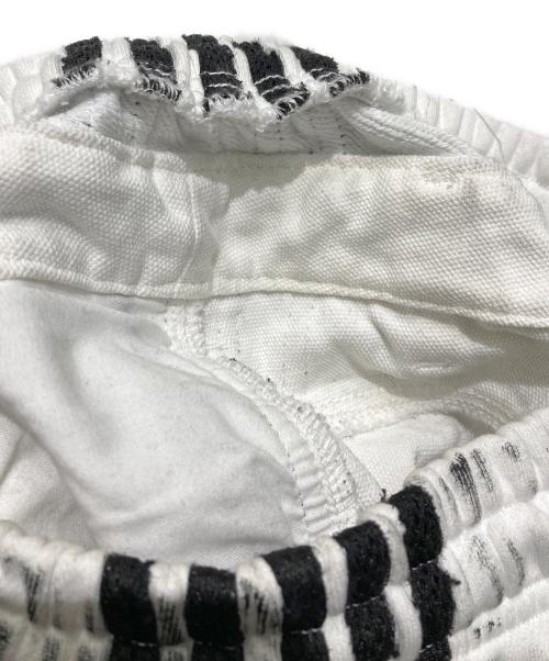 RYE CHASIN（ライチェイシン）RYE CHASIN (ライチェイシン) Football Punks White Canvas Pants ホワイト×ブラック サイズ:Freeの古着・服飾アイテム