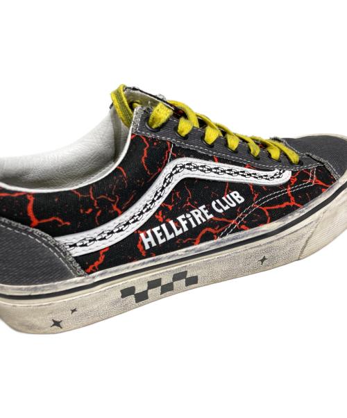 VANS（ヴァンズ）VANS (ヴァンズ) Stranger Things (ストレンジャーシングス) ローカットスニーカー ブラック×レッド サイズ:26.5cmの古着・服飾アイテム