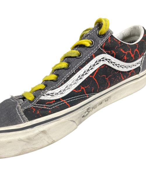 VANS（ヴァンズ）VANS (ヴァンズ) Stranger Things (ストレンジャーシングス) ローカットスニーカー ブラック×レッド サイズ:26.5cmの古着・服飾アイテム