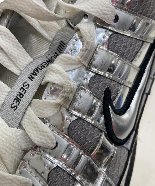 NIKE（ナイキ）NIKE (ナイキ) P-6000 METALLIC SILVER ホワイト サイズ:27cmの古着・服飾アイテム