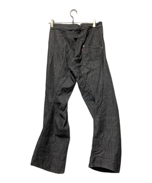 Levi's Engineered jeans（リーバイスエンジニアード）LEVI'S ENGINEERED JEANS (リーバイスエンジニアード) LOOSE 立体裁断 デニムパンツ ブラック サイズ:W29の古着・服飾アイテム