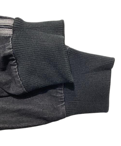 adidas（アディダス）adidas (アディダス) デニム ファイヤーバード トラックトップ ブラック サイズ:2XLの古着・服飾アイテム