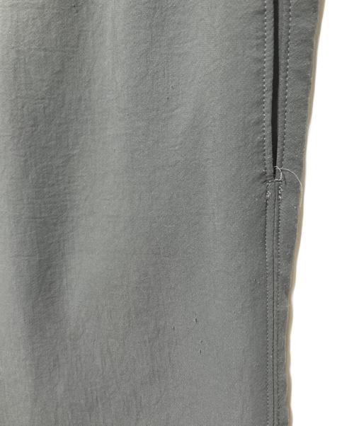 UNITED ARROWS & SONS by DAISUKE OBANA（ユナイテッドアローズ＆サンズ バイ ダイスケ オバナ）UNITED ARROWS & SONS by DAISUKE OBANA (ユナイテッドアローズ＆サンズ バイ ダイスケ オバナ) TRACK PANTS グレー サイズ:Mの古着・服飾アイテム