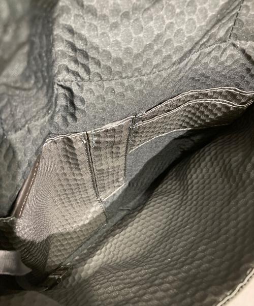TUMI（トゥミ）TUMI (トゥミ) ALPHA BRAVO ANNAPOLISZIP FLAPボディバッグ ブラックの古着・服飾アイテム