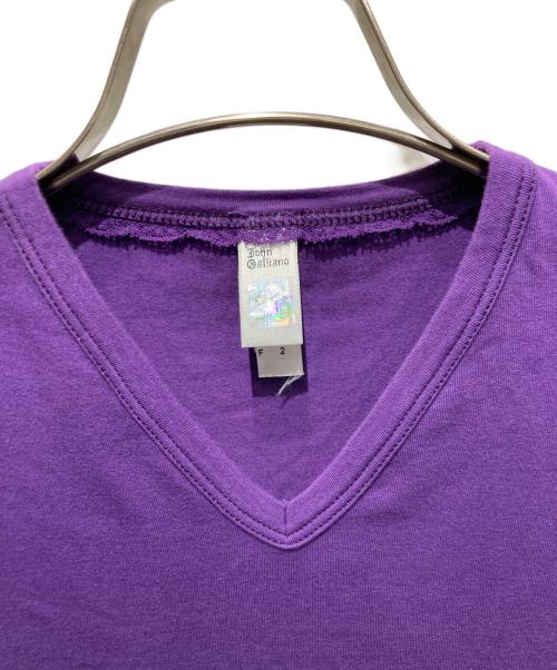 JOHN GALLIANO（ジョンガリアーノ）JOHN GALLIANO (ジョンガリアーノ) プリントTシャツ パープル サイズ:Sの古着・服飾アイテム