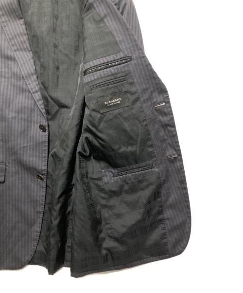 BURBERRY BLACK LABEL（バーバリーブラックレーベル）BURBERRY BLACK LABEL (バーバリーブラックレーベル) ストライプ柄 セットアップ グレー サイズ:40Rの古着・服飾アイテム