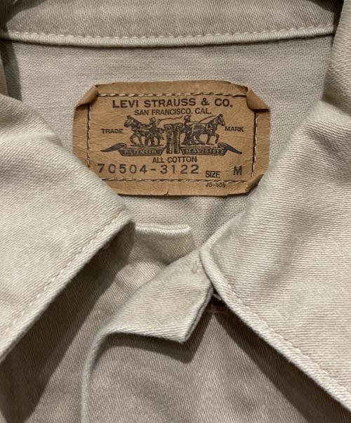 LEVI'S（リーバイス）LEVI'S (リーバイス) 70504 デニムジャケット ベージュ サイズ:Mの古着・服飾アイテム