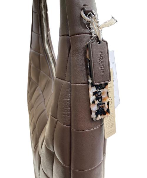 Coachtopia（コーチトピア）Coachtopia (コーチトピア) Alter/Ego ラージ クレセント ショルダーバッグ ブラウン 未使用品の古着・服飾アイテム
