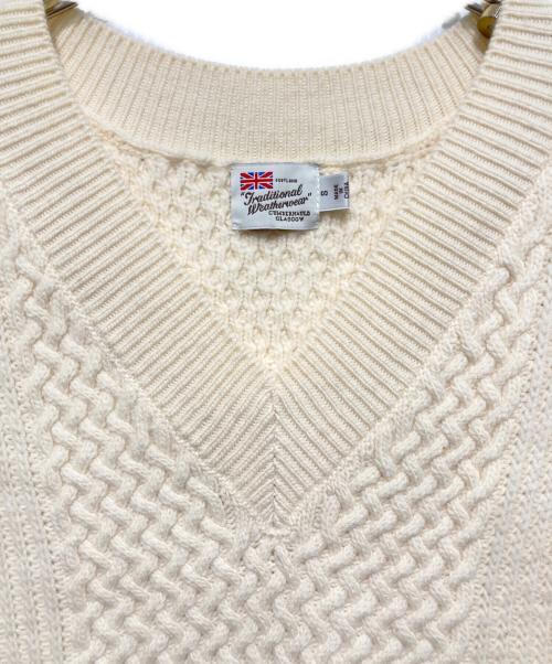 Traditional Weatherwear（トラディショナルウェザーウェア）Traditional Weatherwear (トラディショナルウェザーウェア) FISHERMAN V NECK PULLOVER ベージュ サイズ:Sの古着・服飾アイテム