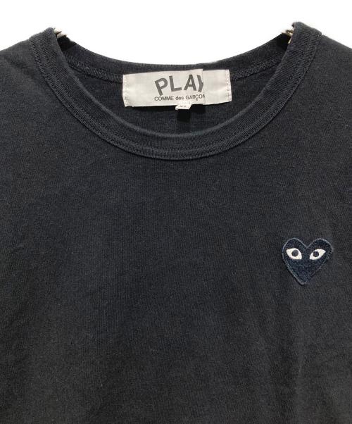 PLAY COMME des GARCONS（プレイコムデギャルソン）PLAY COMME des GARCONS (プレイコムデギャルソン) T-Shirt With Black Emblem ブラック サイズ:XLの古着・服飾アイテム