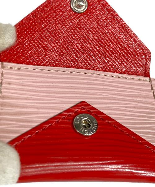 LOUIS VUITTON（ルイ ヴィトン）LOUIS VUITTON (ルイ ヴィトン) エンヴェロップ バッグチャーム ピンク×レッドの古着・服飾アイテム