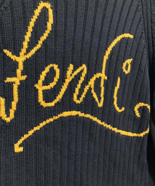 FENDI（フェンディ）FENDI (フェンディ) ロゴ ニットセーター ブラック サイズ:サイズ50の古着・服飾アイテム