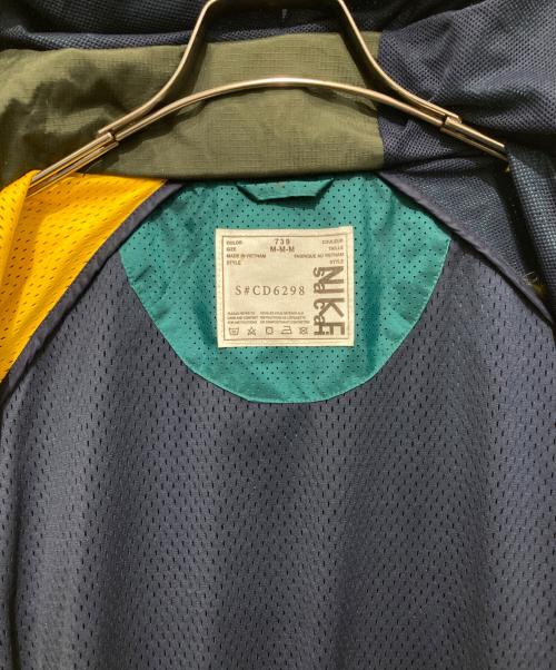 NIKE（ナイキ）NIKE (ナイキ) sacai (サカイ) 19SS Hooded Anorak ブラック×グリーン サイズ:Mの古着・服飾アイテム