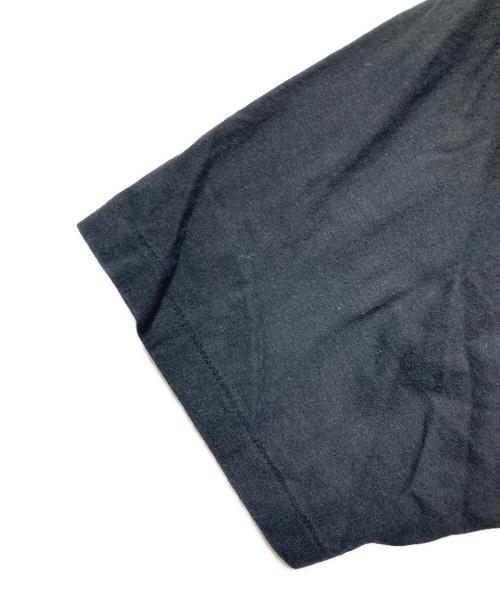 A BATHING APE（アベイシングエイプ）A BATHING APE (アベイシングエイプ) カモフラ柄ロゴTシャツ ブラック サイズ:Mの古着・服飾アイテム