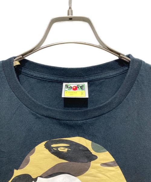 A BATHING APE（アベイシングエイプ）A BATHING APE (アベイシングエイプ) カモフラ柄ロゴTシャツ ブラック サイズ:Mの古着・服飾アイテム