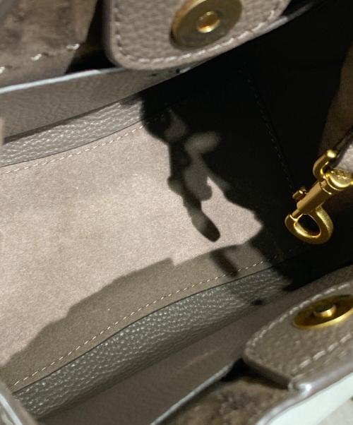 TORY BURCH（トリーバーチ）TORY BURCH (トリーバーチ) マックグロー スモールバケットバッグ ブラウンの古着・服飾アイテム