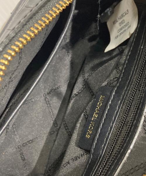 MICHAEL KORS（マイケルコース）MICHAEL KORS (マイケルコース) 型押しチェーンショルダーバッグ ブラックの古着・服飾アイテム